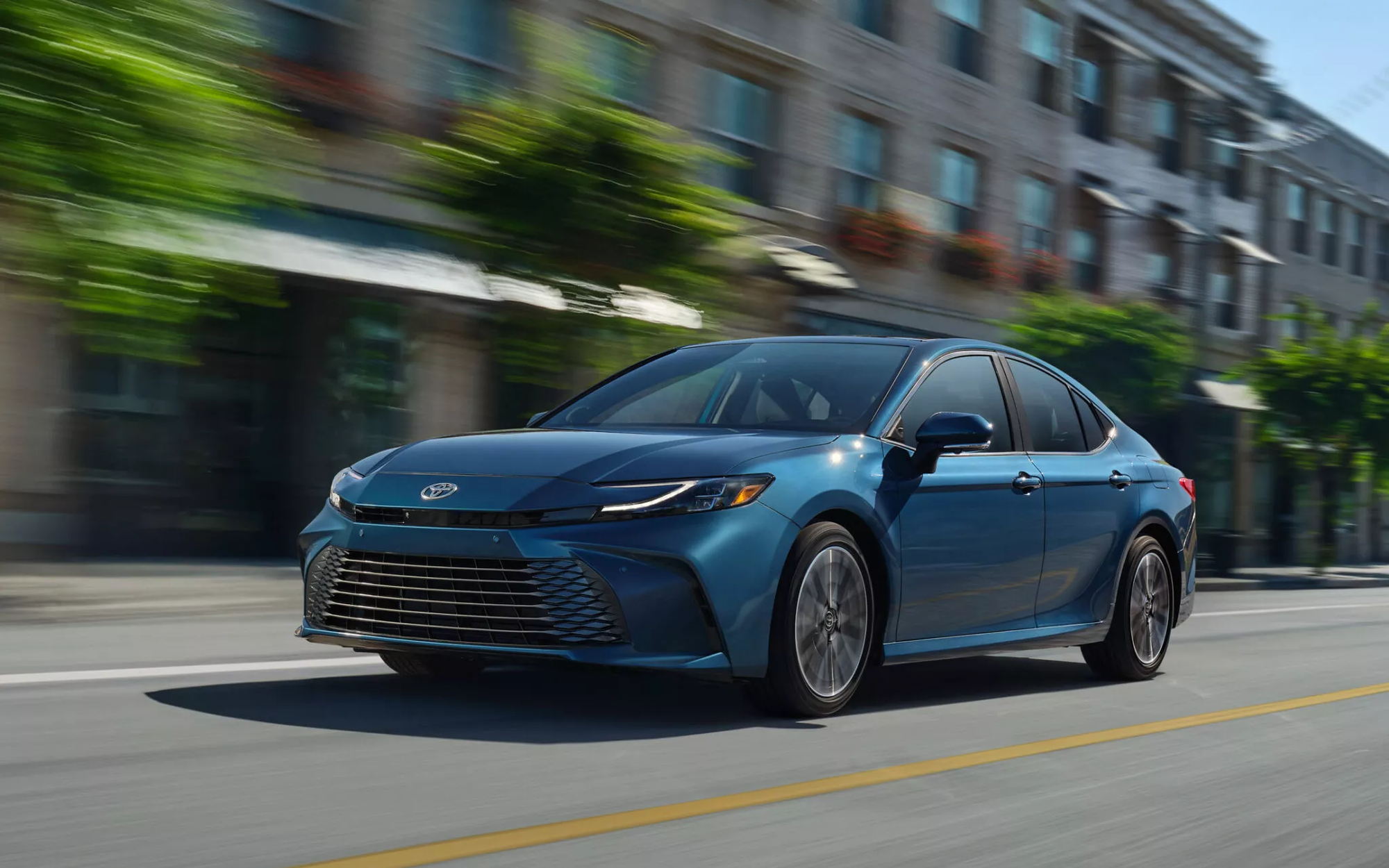 Toyota Camry 2025 kênh giá 127 triệu đồng tại Mỹ