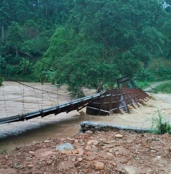 Hà Giang: Tìm thấy thi thể hai bố con bị lũ cuốn trôi khi đi thăm người thân- Ảnh 1.