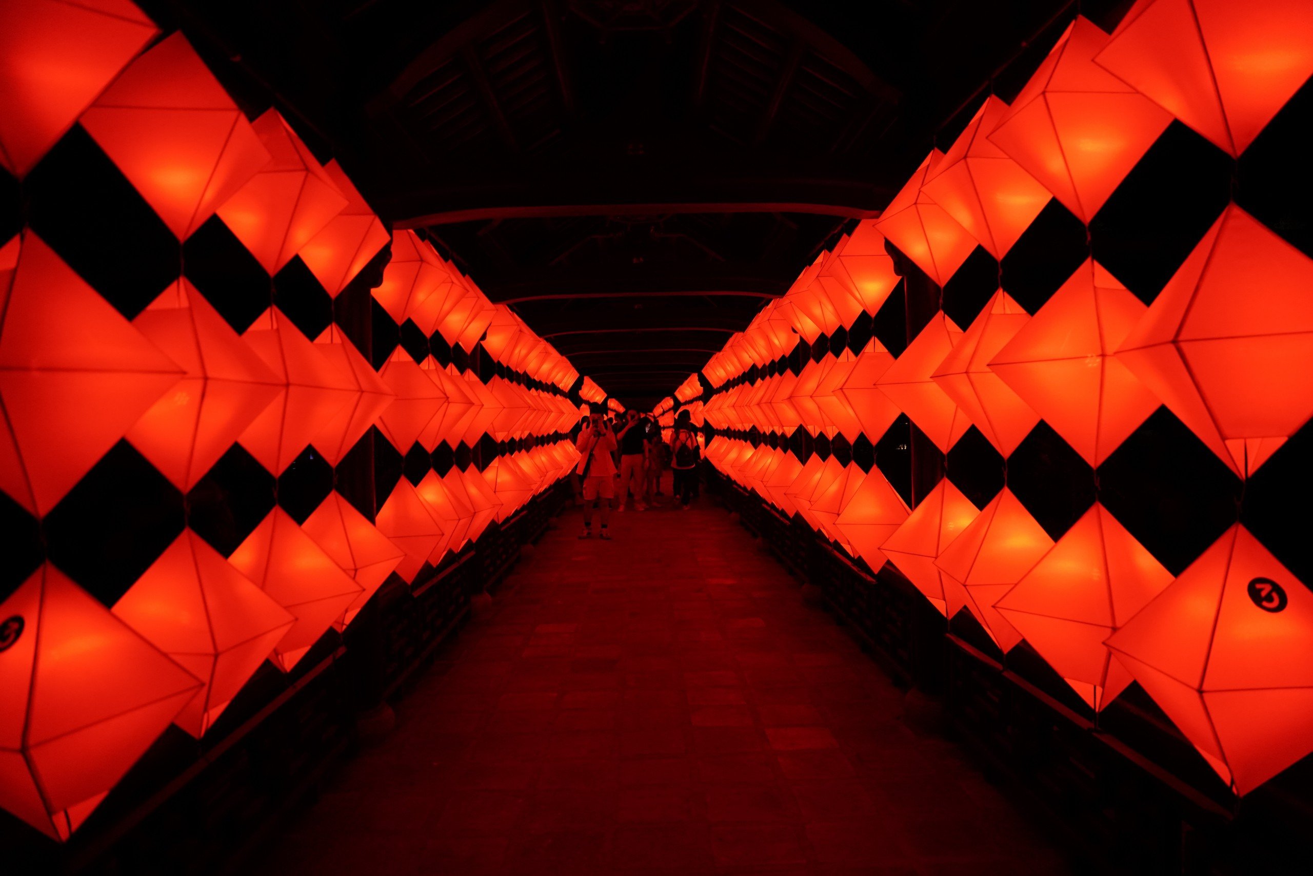 Khám phá không gian kỳ ảo của lễ hội ánh sáng tại Festival Huế 2024- Ảnh 6.