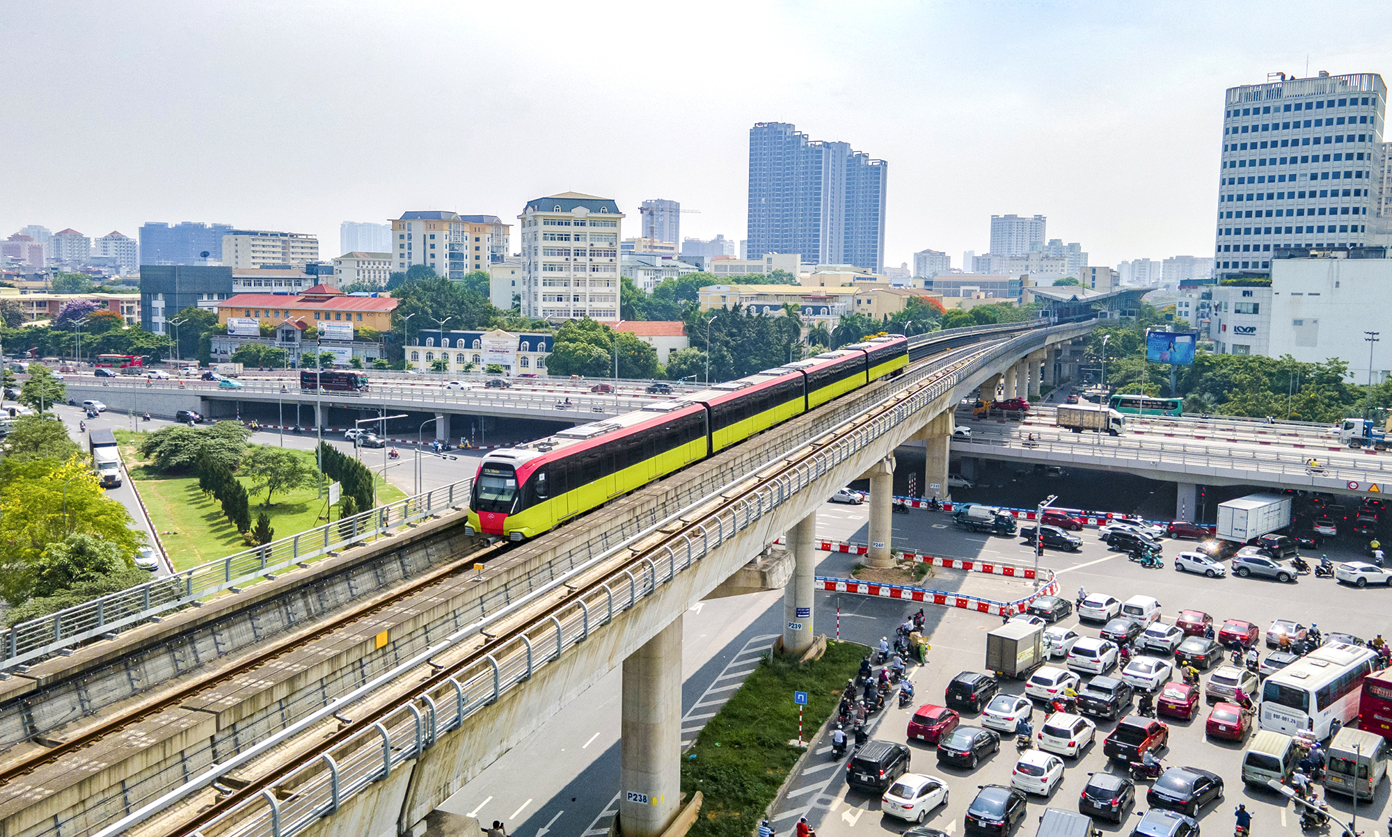 Hà Nội: Metro 35 nghìn tỷ sắp vận hành sau 14 năm- Ảnh 1.