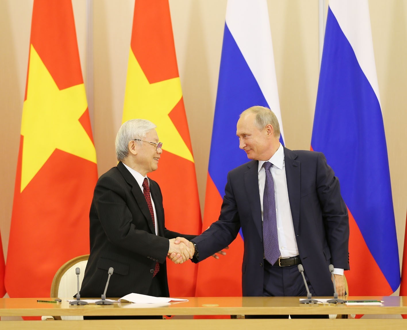 Tổng Bí thư, Chủ tịch nước trao đổi thư với Tổng thống Vladimir Putin- Ảnh 1.