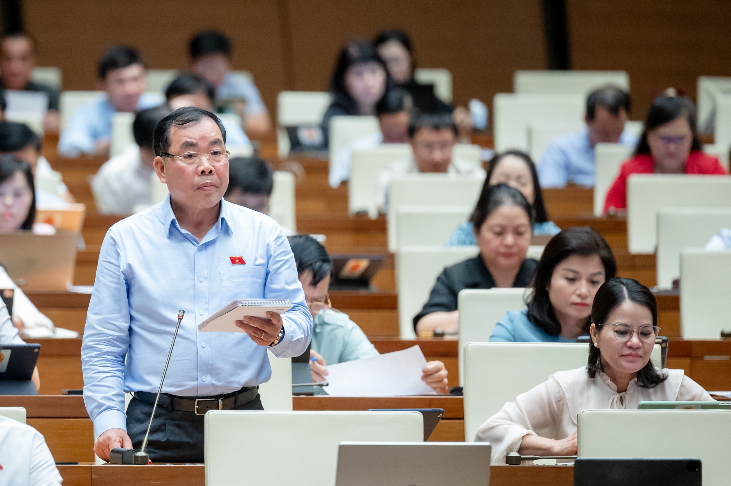 ĐBQH lo xây trung tâm văn hóa ở nước ngoài tốn kém vẫn "chết yểu"- Ảnh 4.