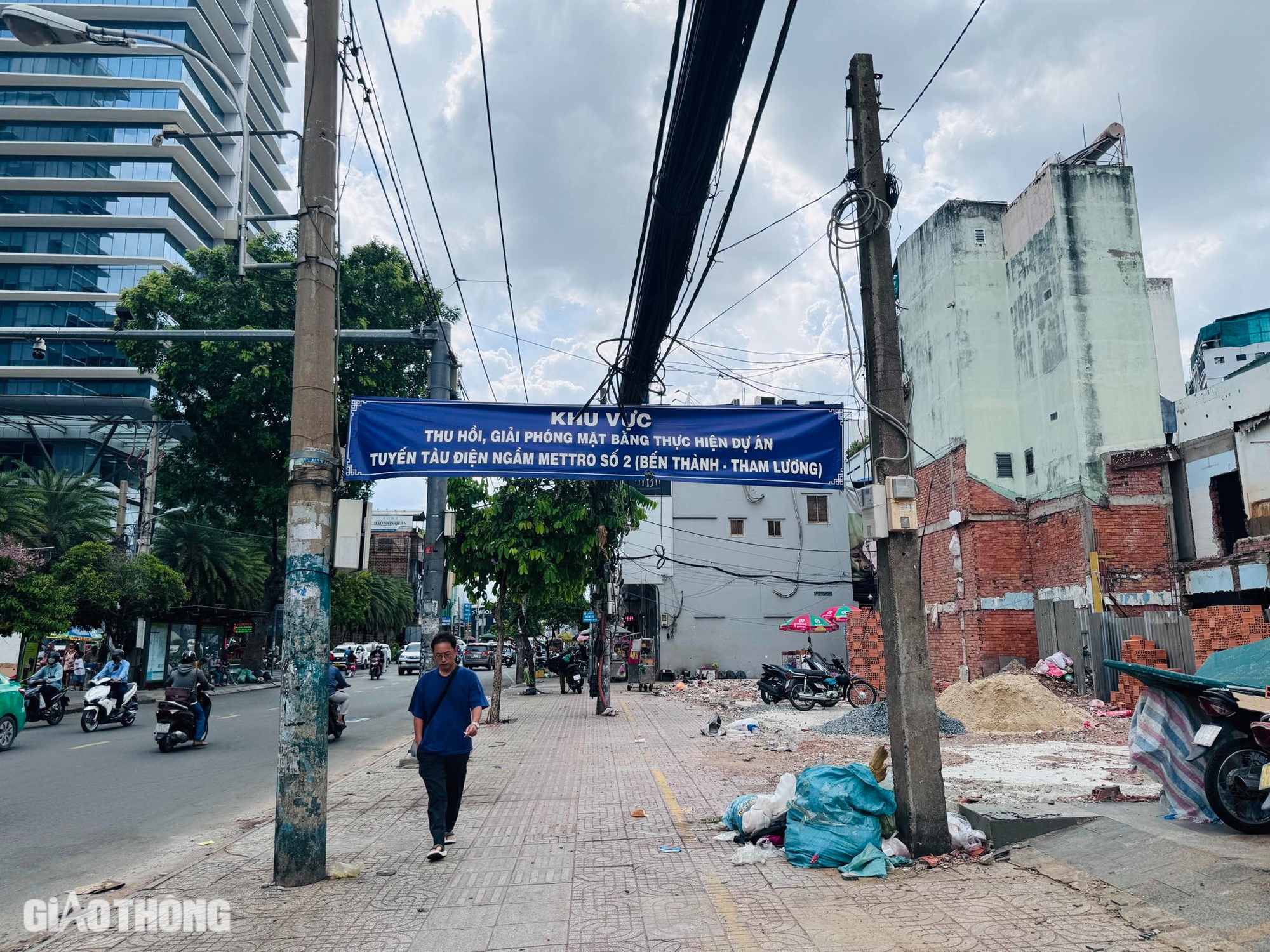 TP.HCM: Gấp rút bàn giao mặt bằng làm metro số 2- Ảnh 1.