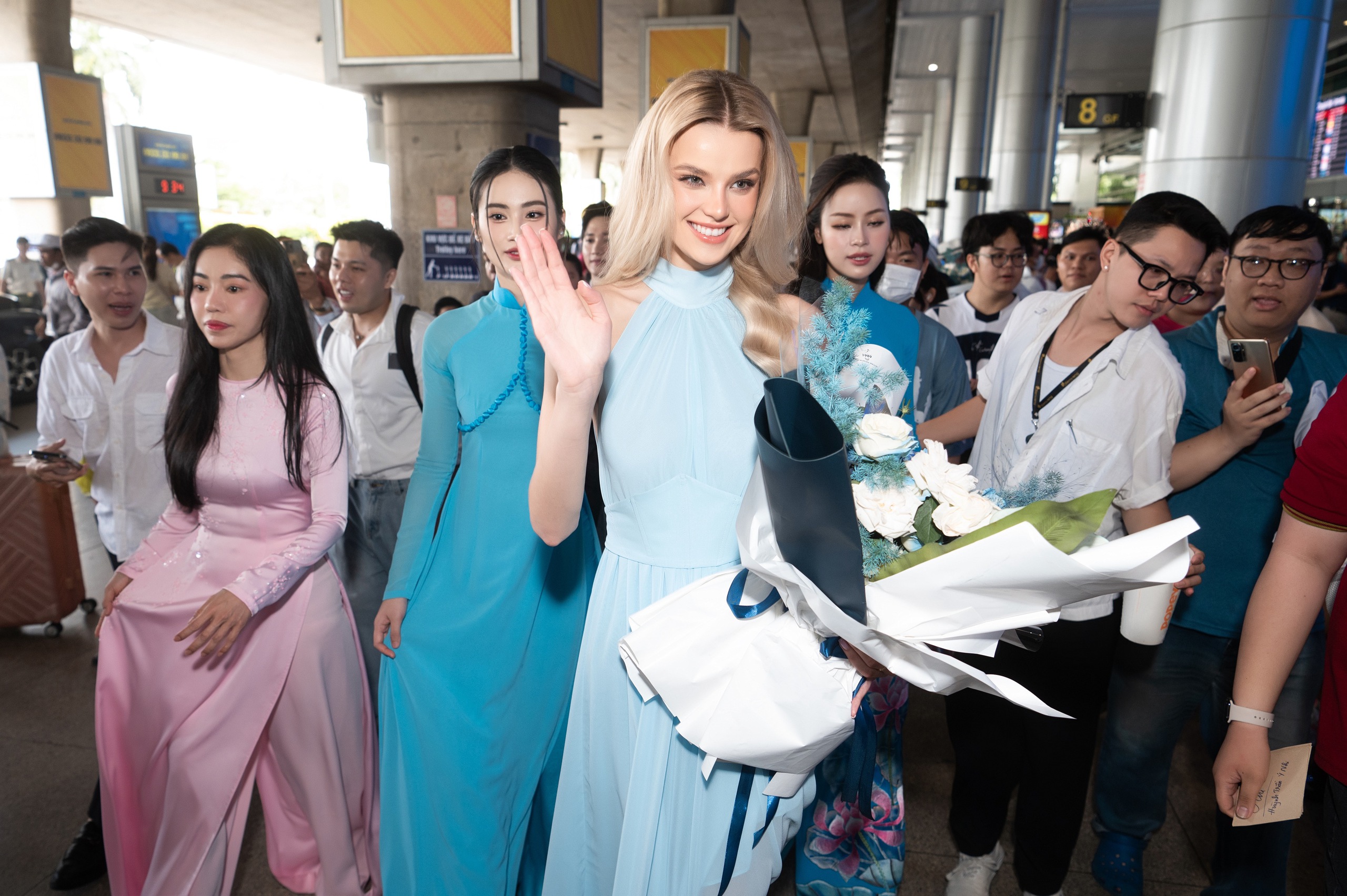 “Búp bê sống" Miss World 2024 Krystina Pyszkova đọ dáng bên hoa hậu Ý Nhi- Ảnh 9.