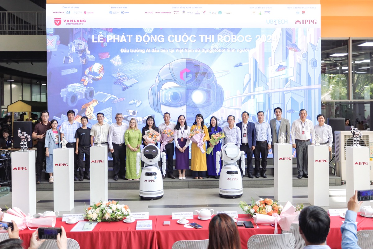 IPPG, UBTECH và Trường đại học Văn Lang cùng tổ chức cuộc thi ROBO G 2024- Ảnh 1.