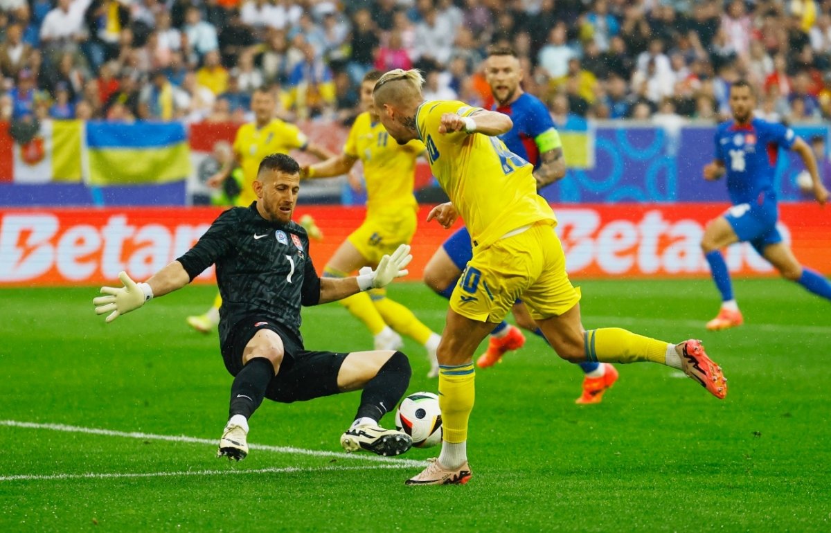 Kết quả bóng đá Slovakia vs Ukraine: Ngược dòng cảm xúc- Ảnh 1.