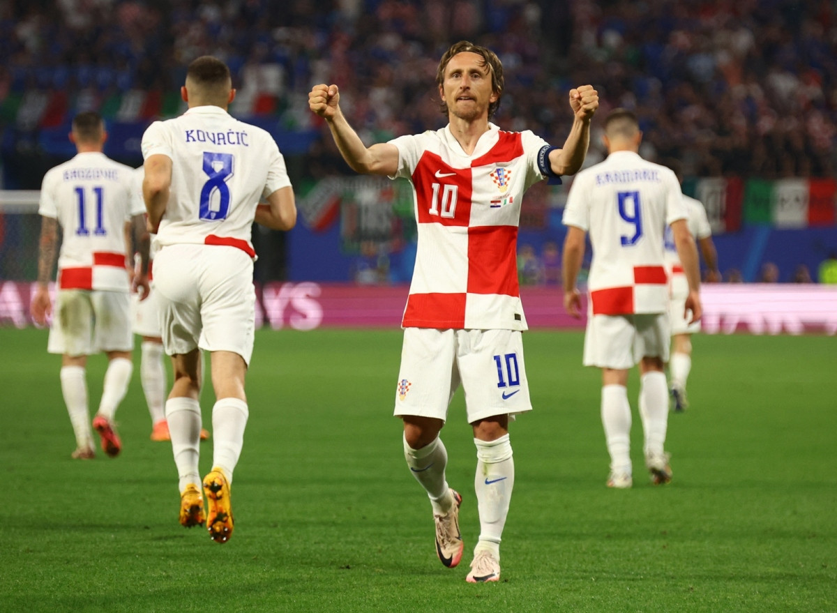 Sút hỏng phạt đền, Luka Modric vẫn kịp lập kỷ lục khủng tại EURO- Ảnh 1.