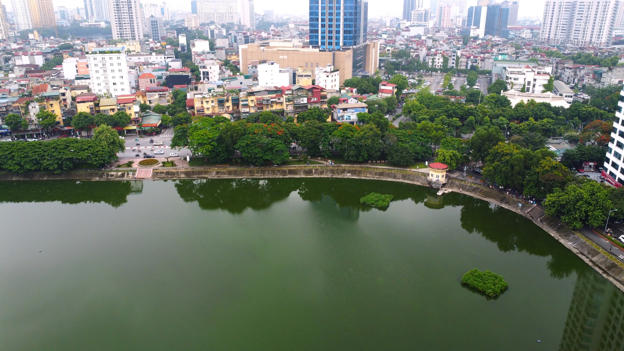 Toàn cảnh hồ Ngọc Khánh sắp được cải tạo làm phố đi bộ thứ 7 ở Hà Nội- Ảnh 3.
