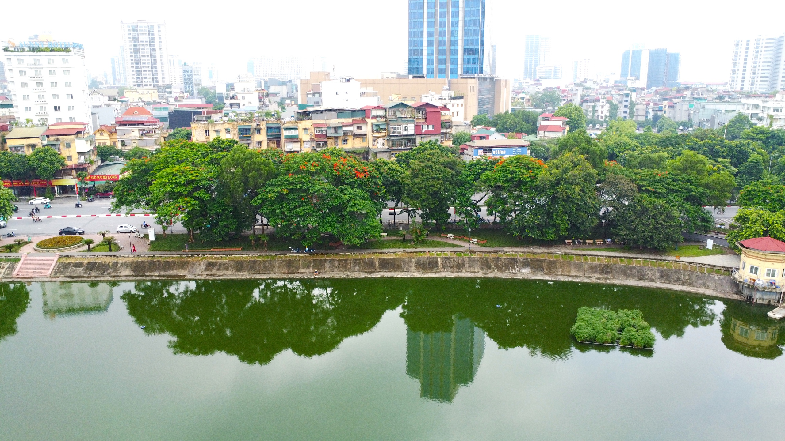 Toàn cảnh hồ Ngọc Khánh sắp được cải tạo làm phố đi bộ thứ 7 ở Hà Nội- Ảnh 5.