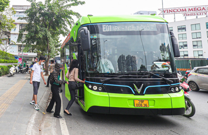 Hà Nội "xanh hoá" xe buýt cách nào?- Ảnh 1.