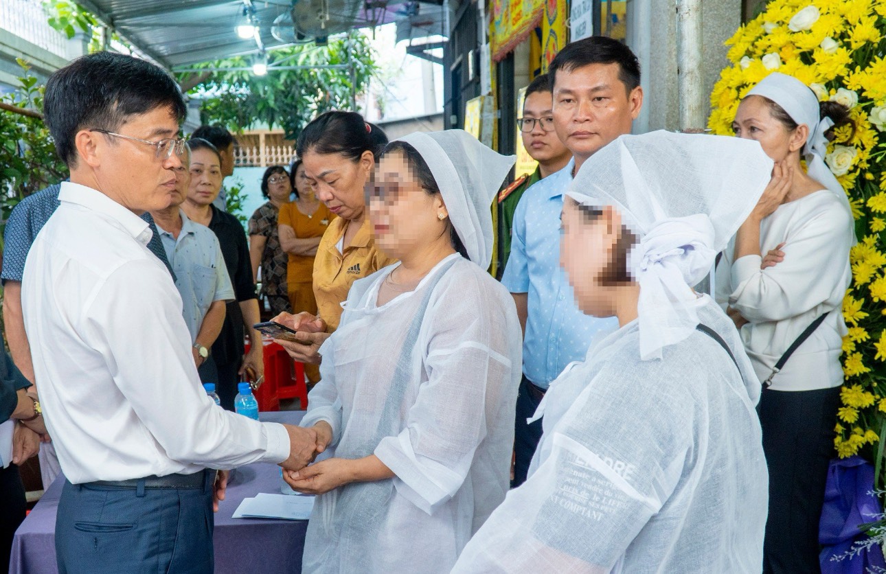 Vụ nữ tài xế say rượu tông chết hai mẹ con ở Vũng Tàu: Nỗi đau người ở lại- Ảnh 1. Vụ nữ tài xế say rượu tông chết hai mẹ con ở Vũng Tàu: Nỗi đau người ở lại- Ảnh 1.