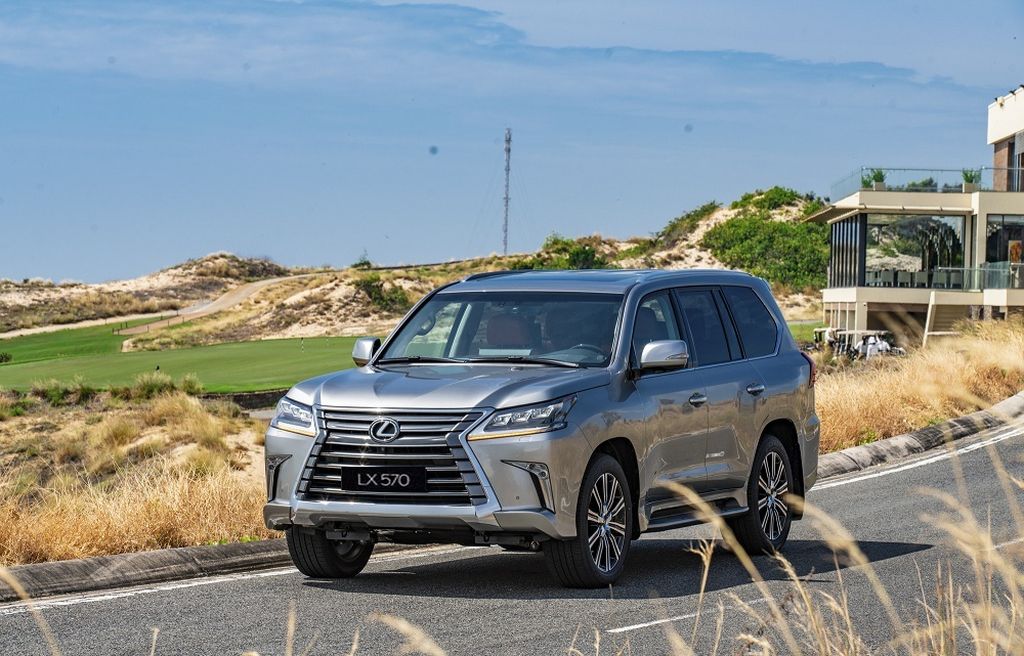 Giá giảm xóc Lexus LX570 rẻ đến bất ngờ?- Ảnh 2.