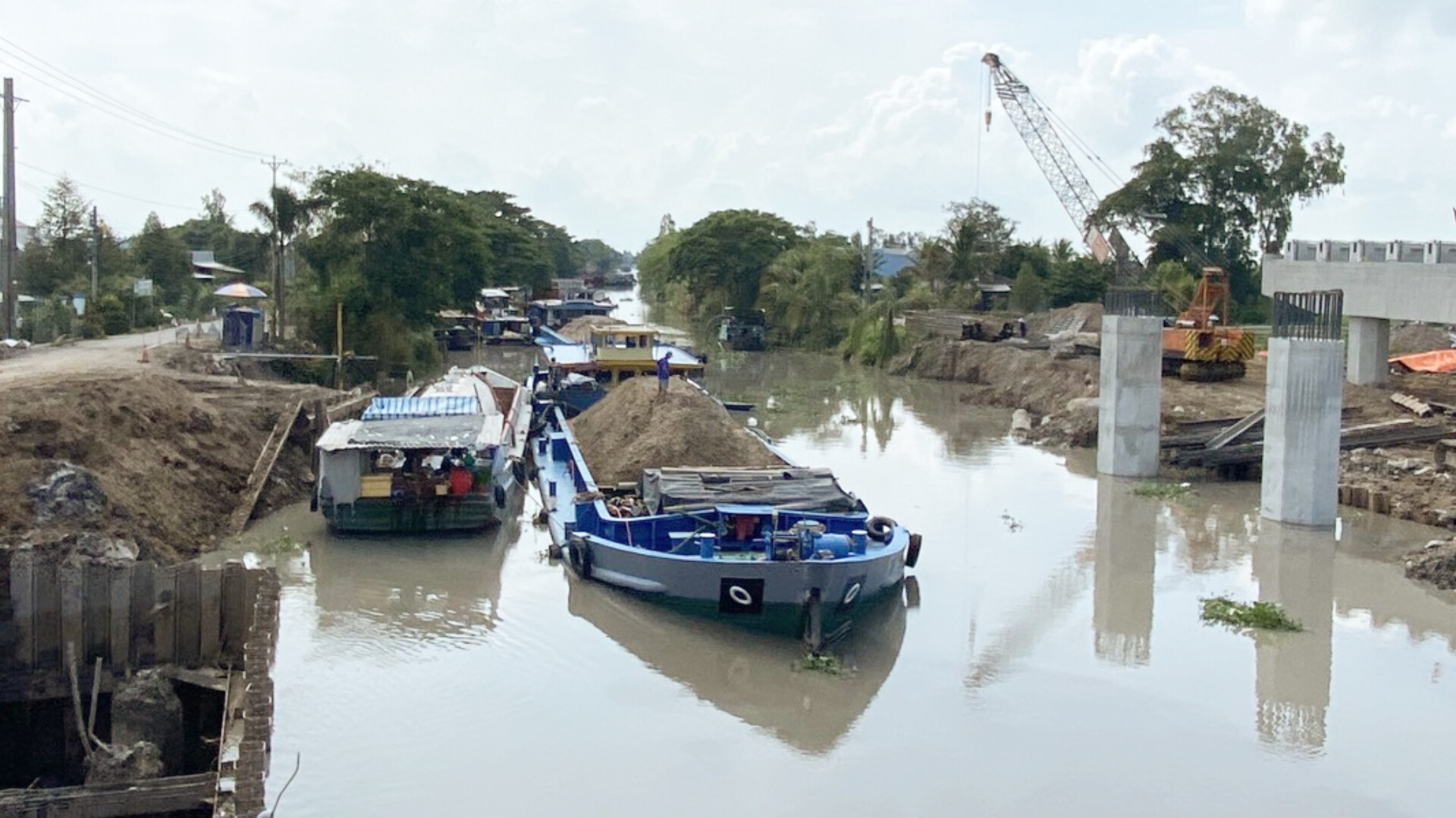 Cao tốc bứt tốc khi có cát- Ảnh 1.