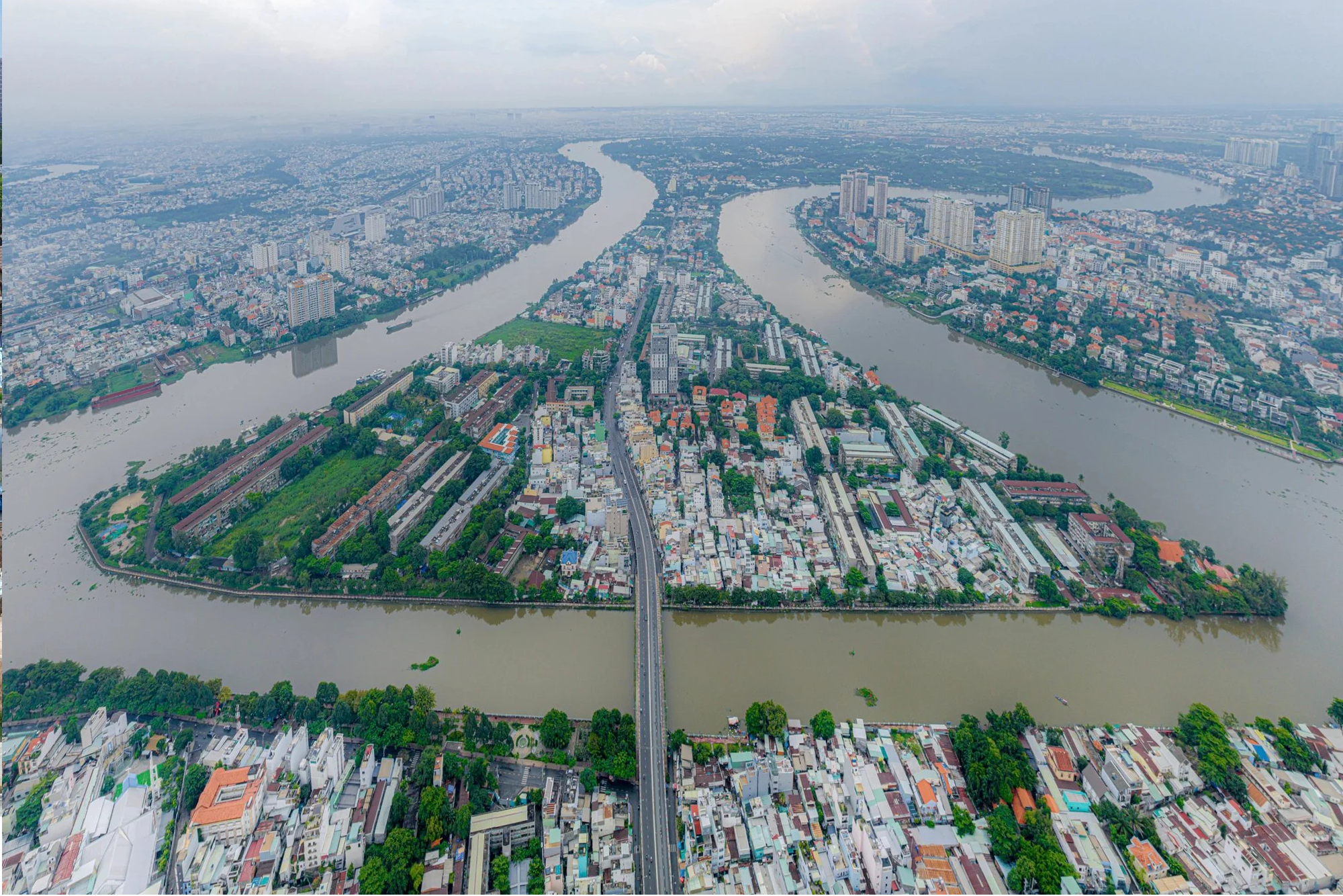 Dự án chống sạt lở bán đảo Thanh Đa: Thu tiền tạm ứng, phạt nhà thầu Anh Vinh- Ảnh 1.