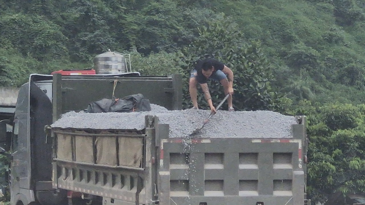 Hết thời hạn, nhiều mỏ đá tại Thái Nguyên vẫn chưa lắp đặt trạm cân- Ảnh 2.