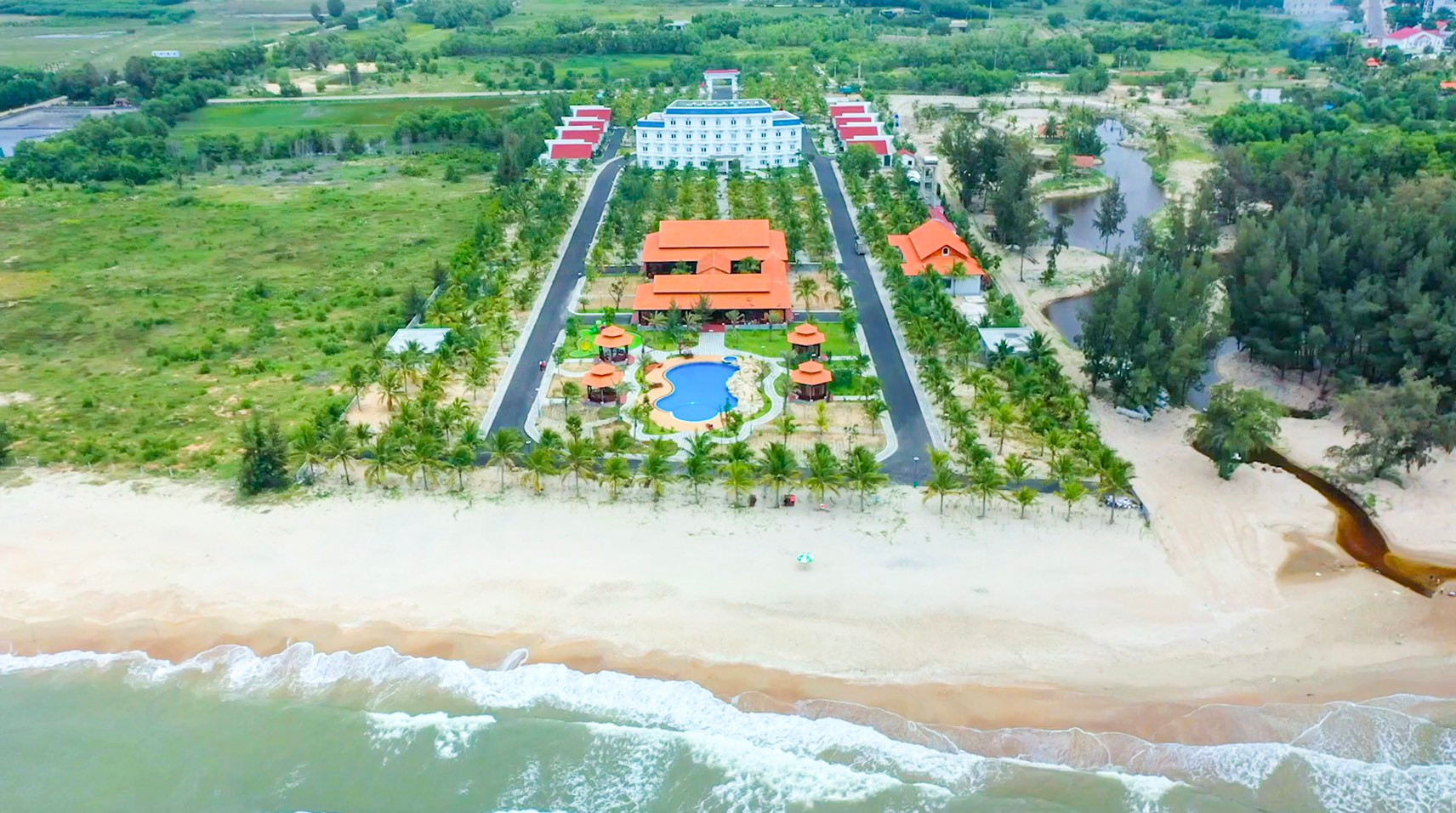 Cách nhóm doanh nghiệp của In sách giáo khoa Hòa Phát "hút" tiền từ trái phiếu- Ảnh 2. Cách nhóm doanh nghiệp của In sách giáo khoa Hòa Phát "hút" tiền từ trái phiếu- Ảnh 2.