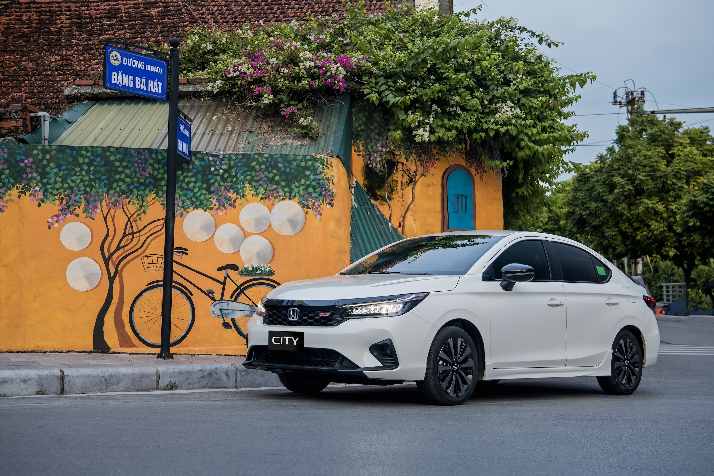 Tầm giá 600 triệu, chọn Hyundai Accent 2024 hay Honda City?- Ảnh 3.