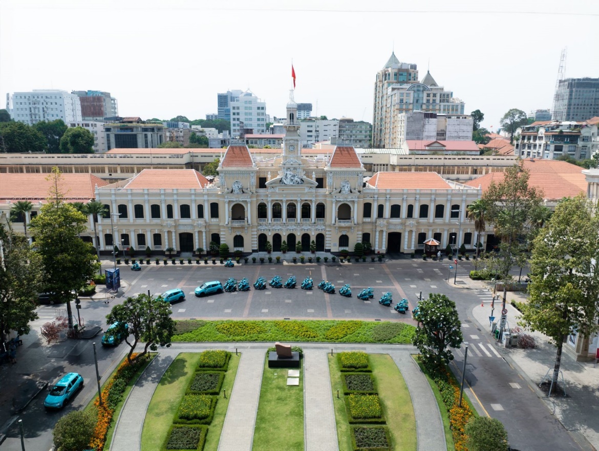 Chạy taxi công nghệ, tài xế nên chọn hãng nào?- Ảnh 2. Chạy taxi công nghệ, tài xế nên chọn hãng nào?- Ảnh 2.