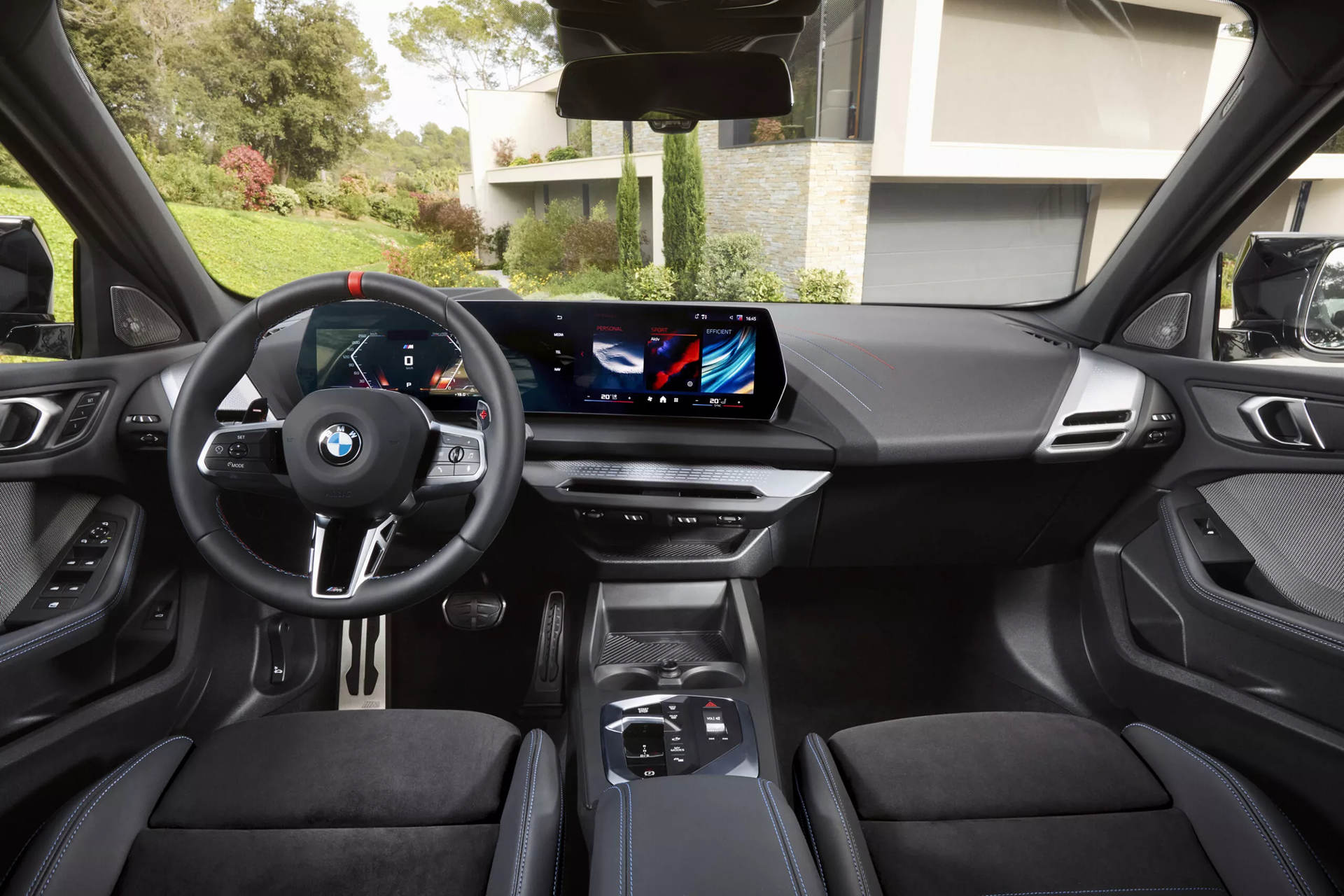 BMW 1-Series thế hệ mới ra mắt với nhiều nâng cấp