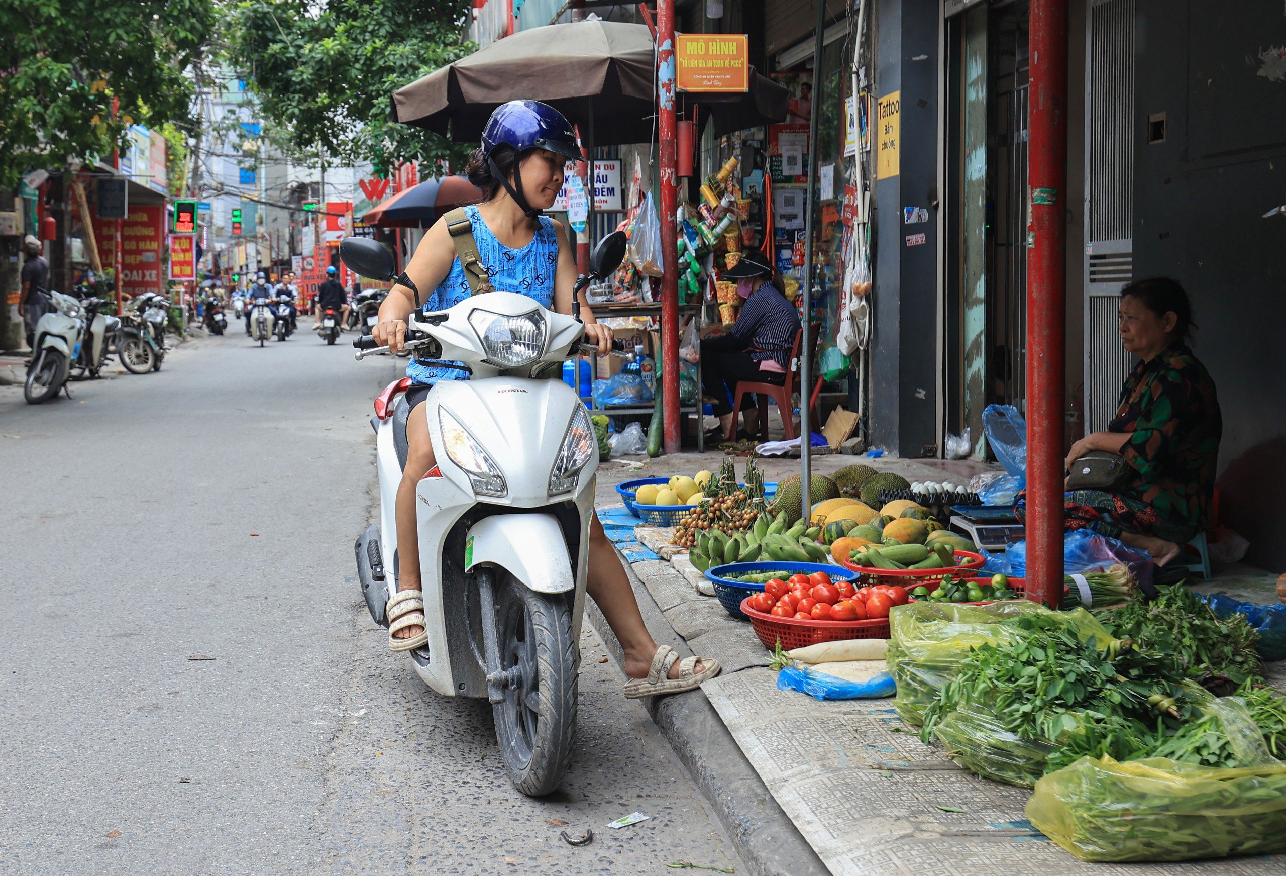 Hà Nội: Phố "kiểu mẫu" thành phố... "kiểu cũ"- Ảnh 1.