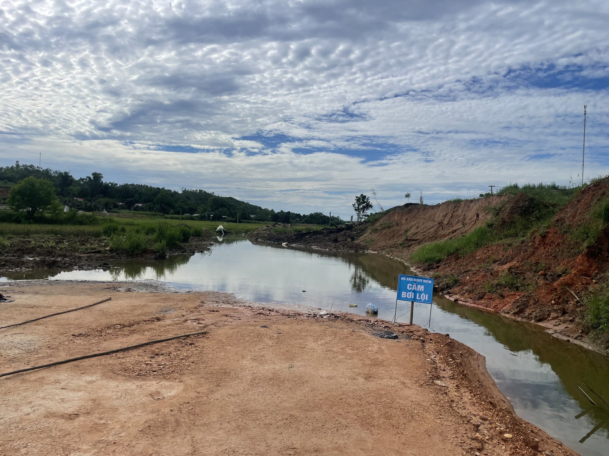 Đơn vị thi công lên tiếng vụ 2 anh em ruột đuối nước tử vong tại công trường- Ảnh 2.