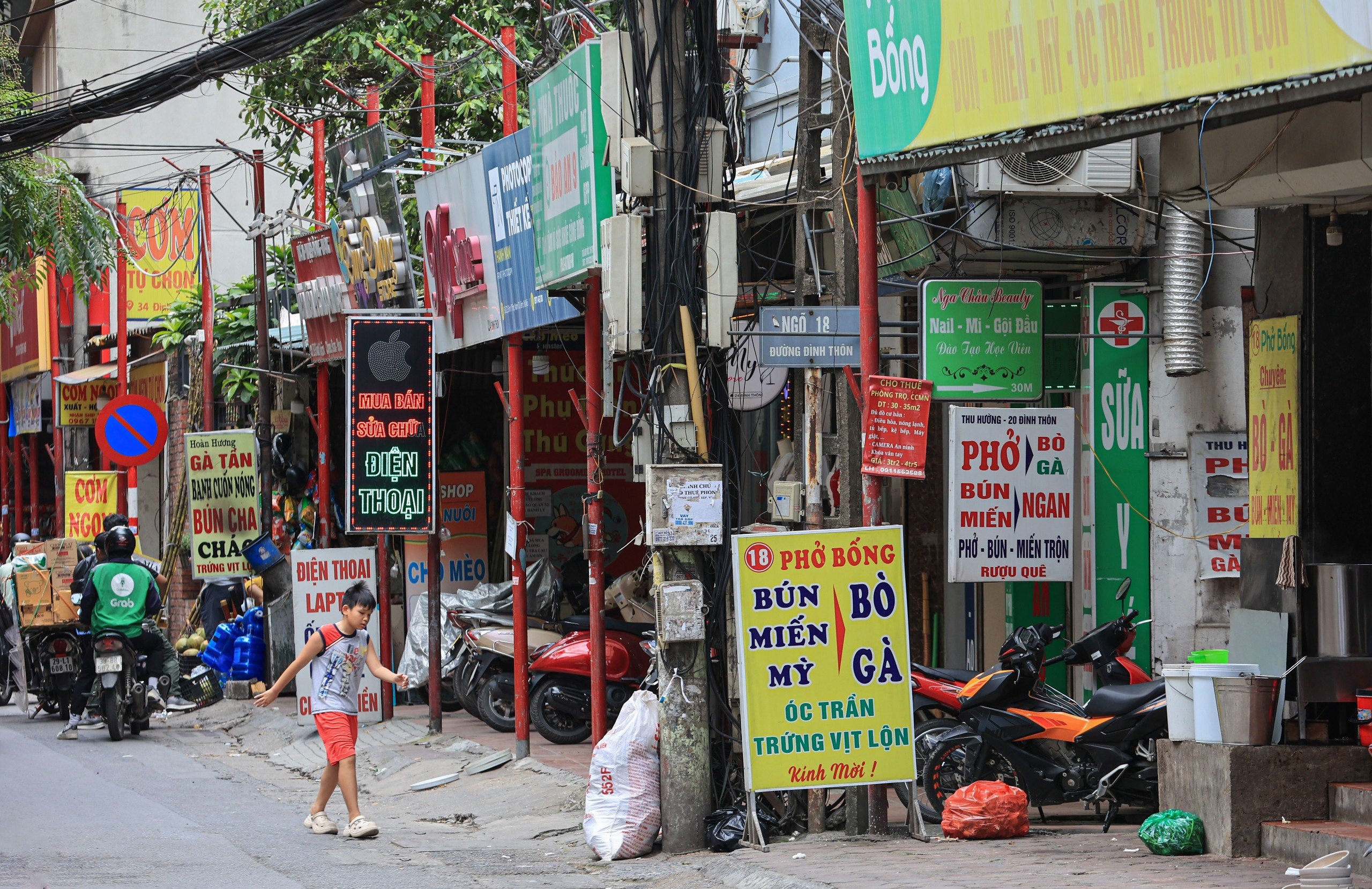 Hà Nội: Phố "kiểu mẫu" thành phố... "kiểu cũ"- Ảnh 12.