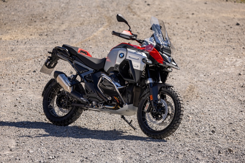 BMW R 1300 GS Adventure thêm nhiều trang bị mới- Ảnh 1.