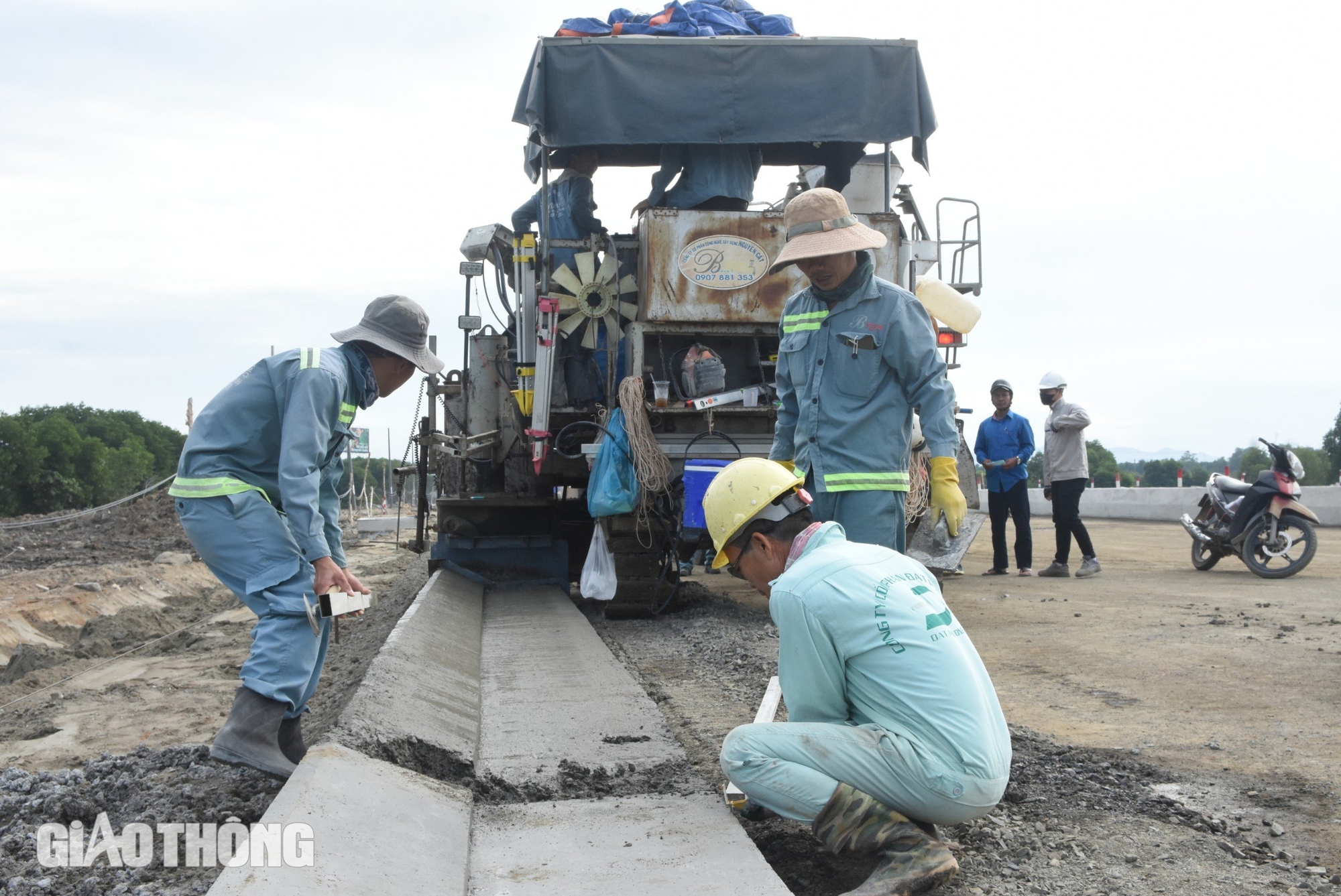 Cung đường ven biển Vũng Tàu - Bình Thuận thế nào sau một năm thi công?- Ảnh 2.