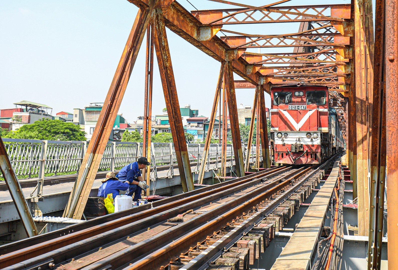 Cần 425 tỷ đồng sửa chữa hai cầu đường sắt Long Biên, Phú Lương- Ảnh 1.