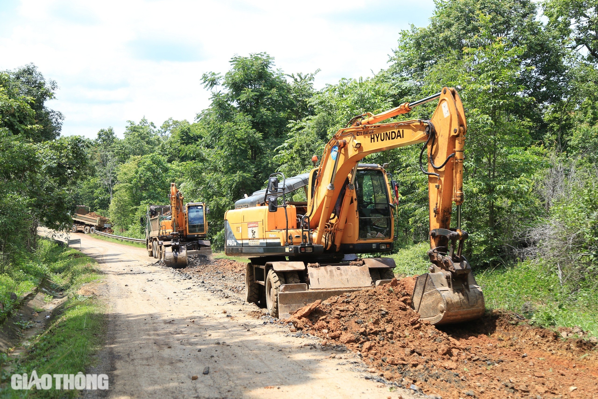 Đắk Nông chi hàng chục tỷ sửa chữa, cải tạo QL14C- Ảnh 1.