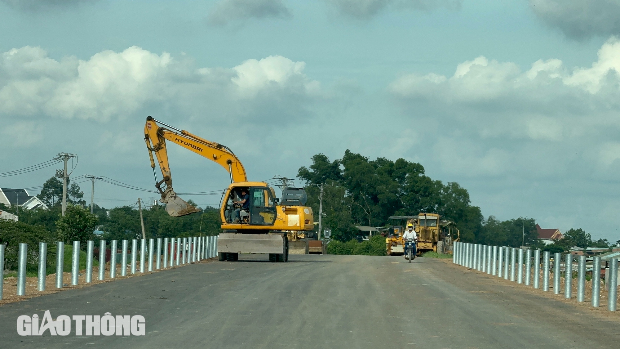 Cao tốc Bến Lức - Long Thành đẹp như dải lụa vắt qua cánh đồng, xuyên rừng ngập mặn- Ảnh 4.