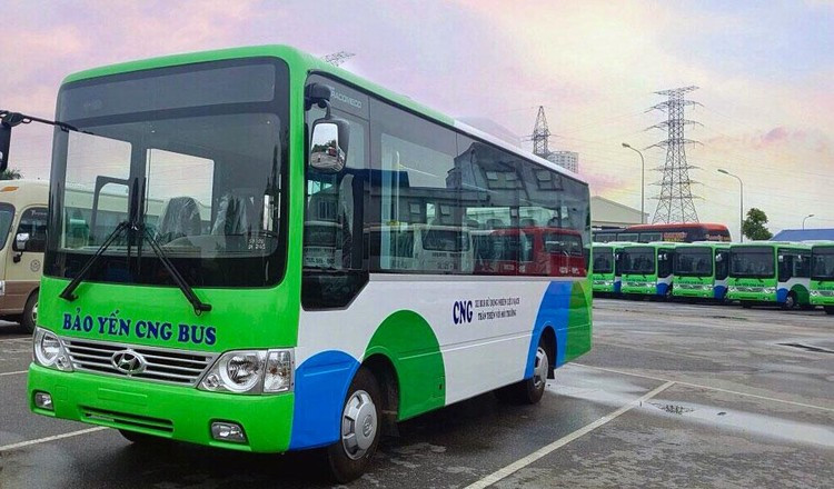 Ăn nói thô tục với khách, 2 nhân viên Bảo Yến bus bị đuổi việc - Ảnh 1.