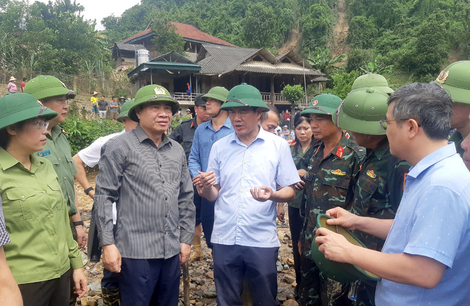 Mường Pồn tan hoang sau lũ quét kinh hoàng- Ảnh 2.