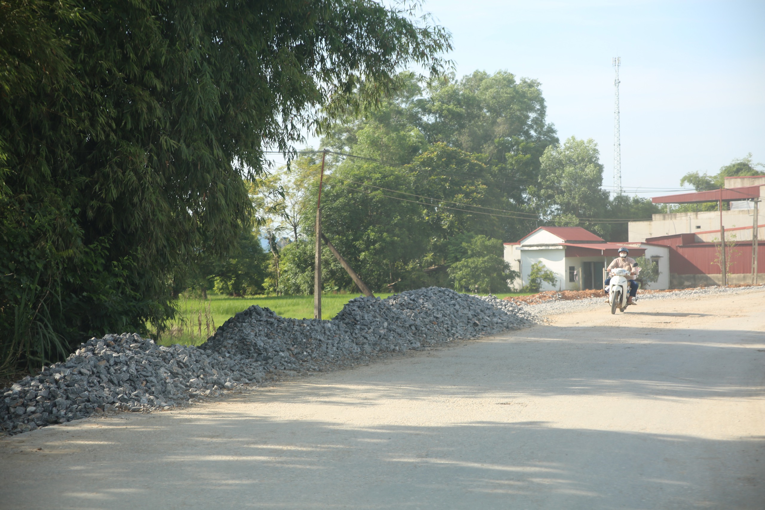 Hàng trăm hộ dân sống khổ bên dự án "rùa bò"- Ảnh 10.