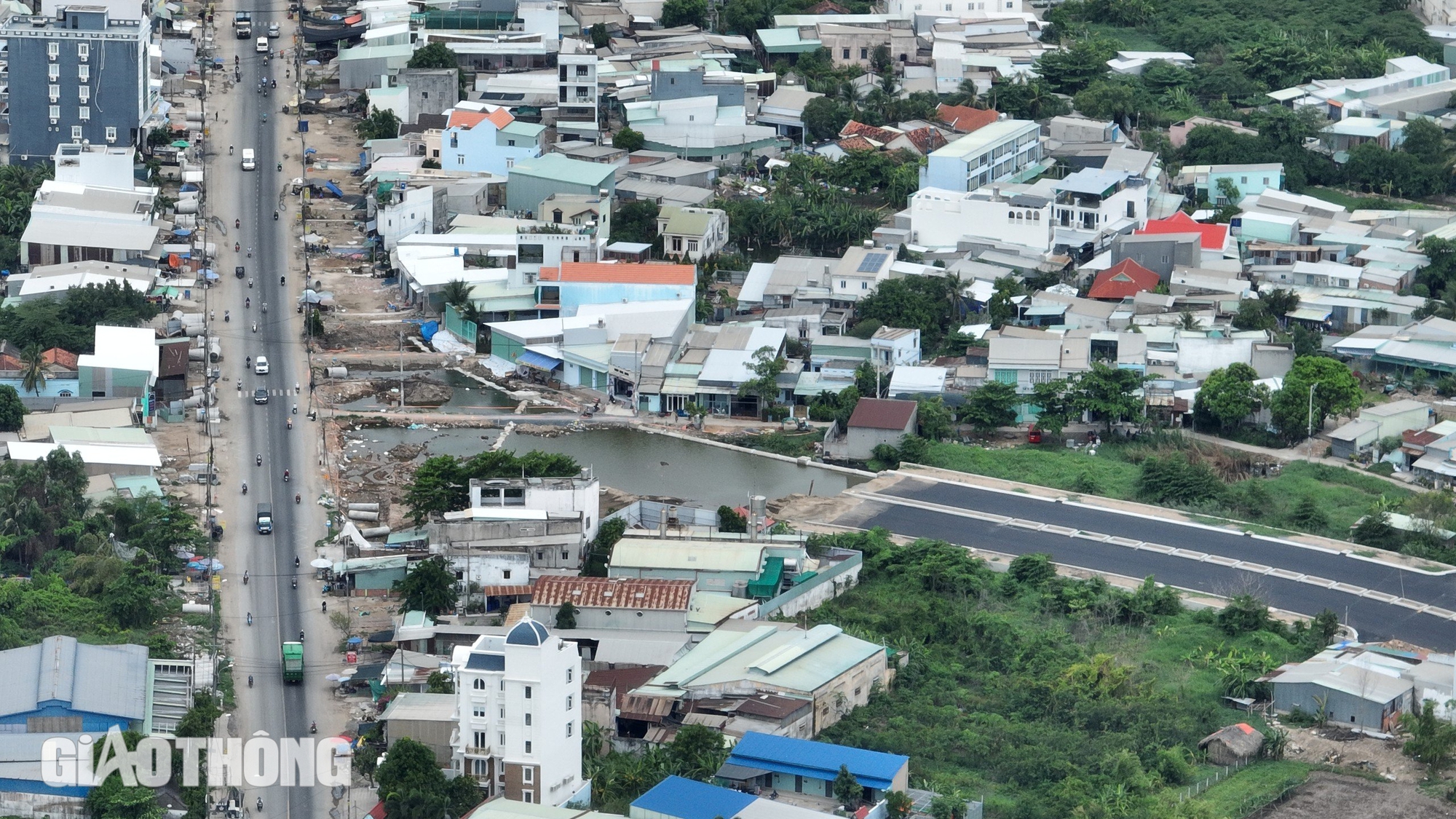 Cửa ngõ phía Nam TP.HCM sẽ hết cảnh kẹt xe nhờ 4,3km đường sắp hoàn thành- Ảnh 8.