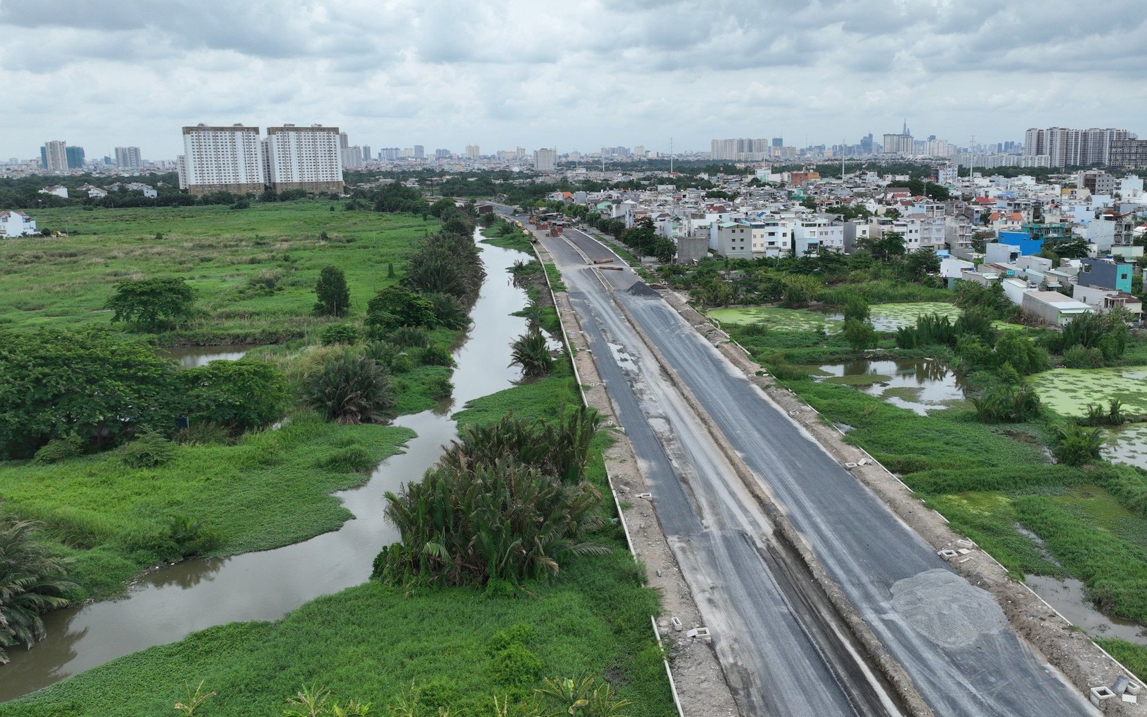 Cửa ngõ phía Nam TP.HCM sẽ hết cảnh kẹt xe nhờ 4,3km đường sắp hoàn thành