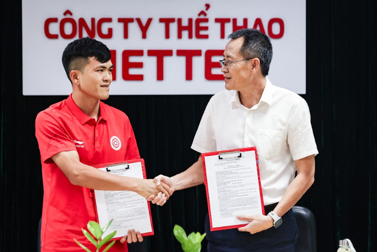 Đội bóng nhà giàu V-League bổ sung 2 "hòn đá tảng" trước mùa giải mới- Ảnh 1.