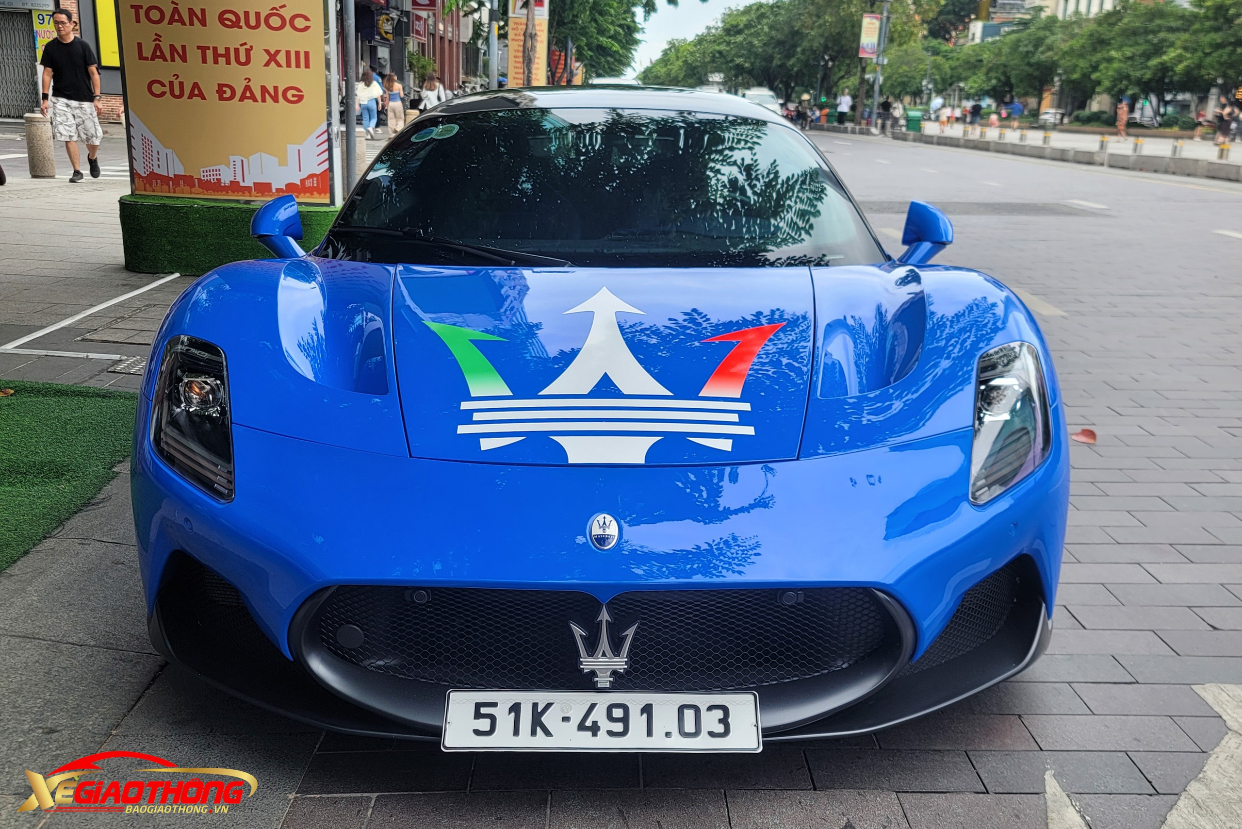Siêu xe hàng hiếm Maserati MC20 lộ diện trên đường phố Việt