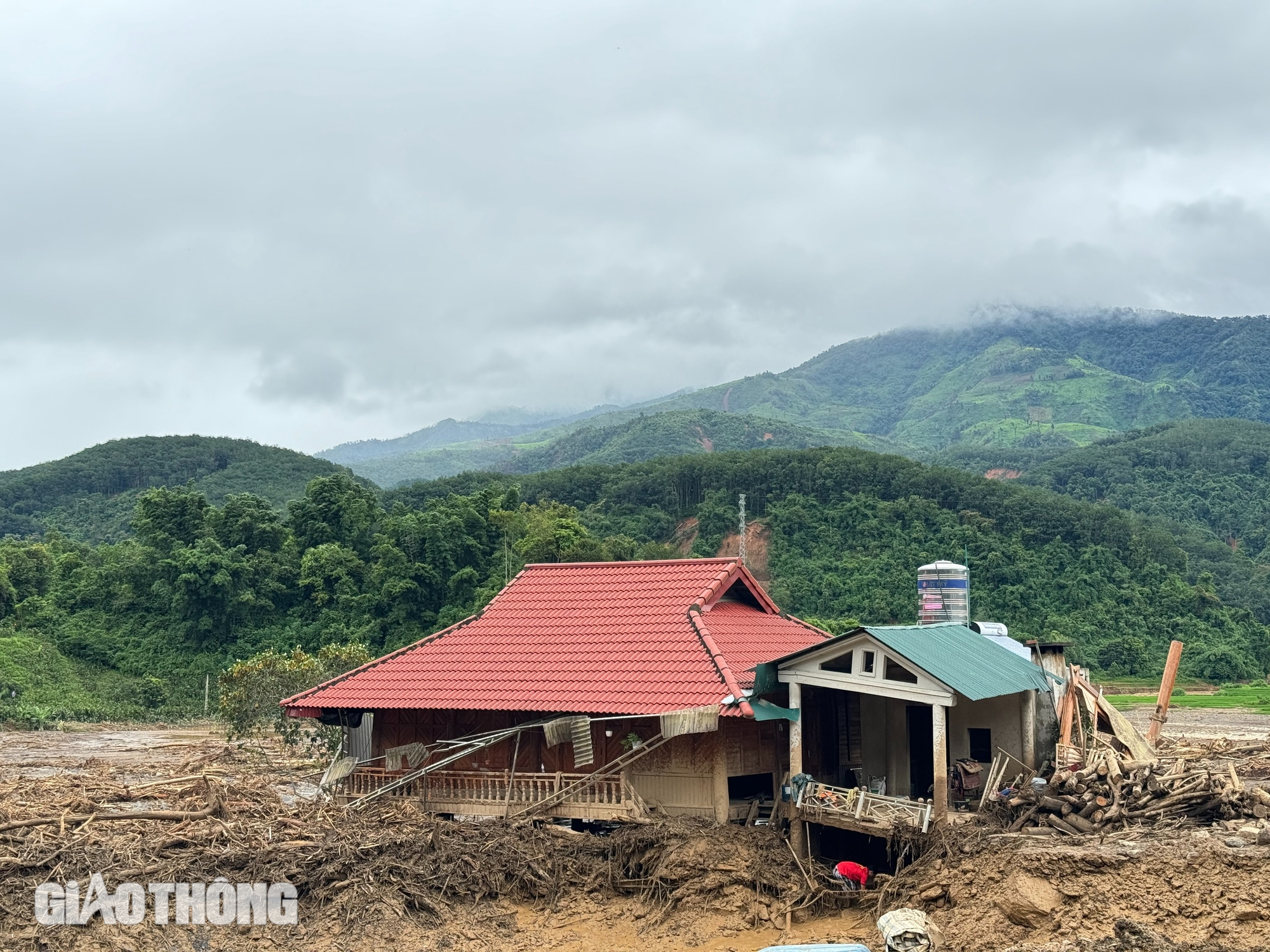 Cuộc sống người dân Mường Pồn ra sao sau một tuần chống chọi lũ quét?- Ảnh 5.