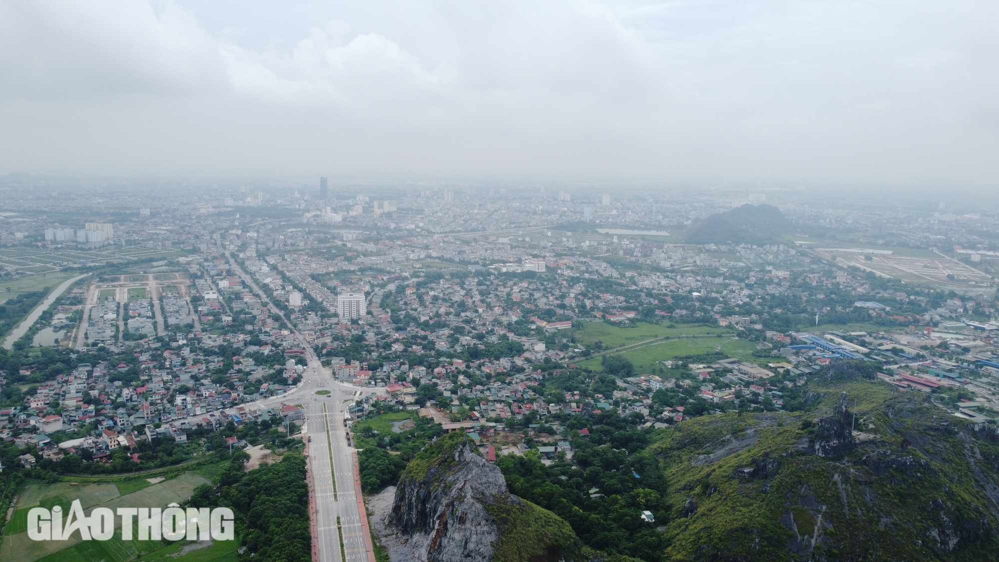 Lý do giữ nguyên tên thành phố Thanh Hóa sau khi sáp  nhập huyện Đông Sơn- Ảnh 2.