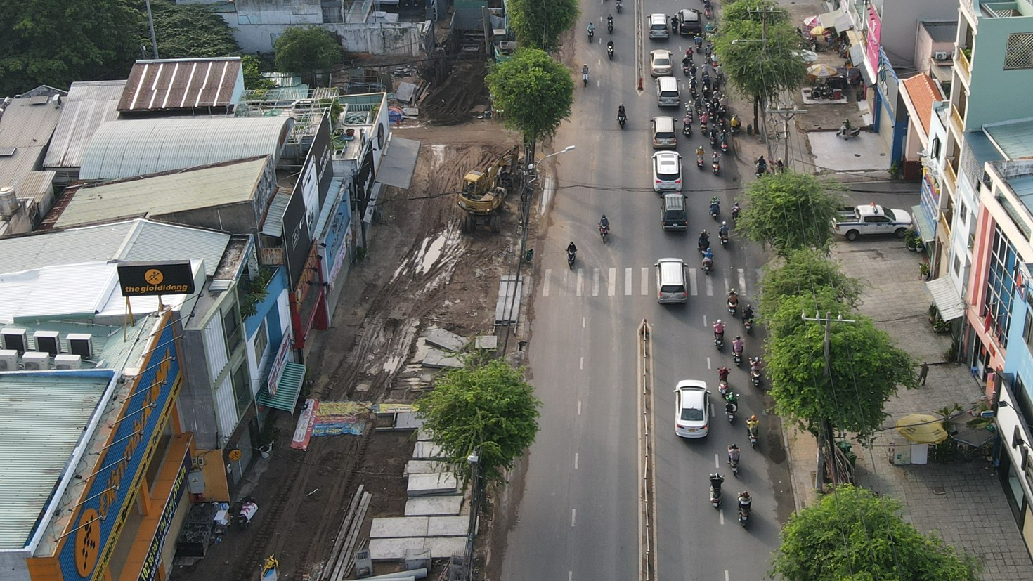 Nhà thầu metro số 2 thi công ẩu, phải khắc phục sau phản ánh của Báo Giao thông- Ảnh 1.