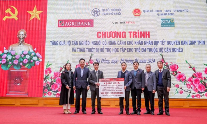 Agribank - Ngân hàng vì cộng đồng- Ảnh 1.