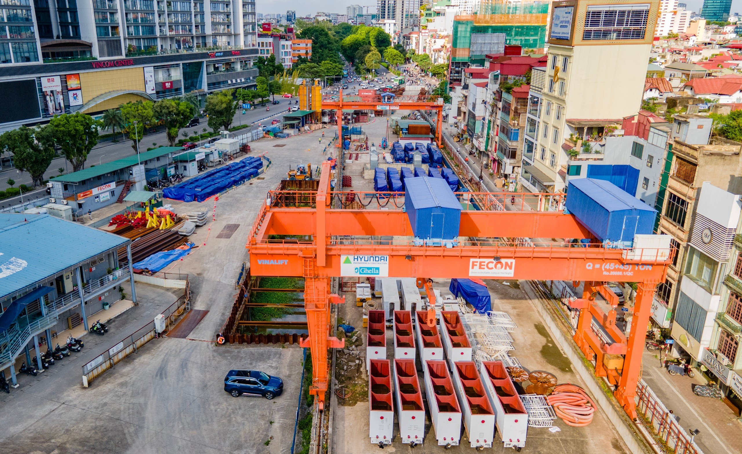 Rào chắn gầm cầu vượt Nguyễn Chí Thanh thi công ga ngầm metro Nhổn - ga Hà Nội- Ảnh 9.