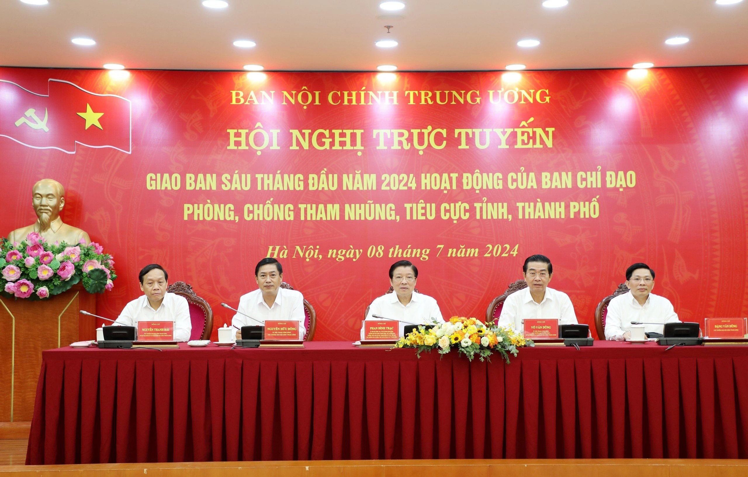 Khởi tố mới 444 vụ án, 1.242 bị can về tội tham nhũng- Ảnh 2.