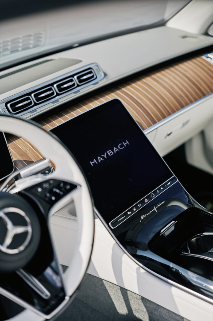 Mercedes-Maybach S680 lấy cảm hứng từ du thuyền- Ảnh 6.