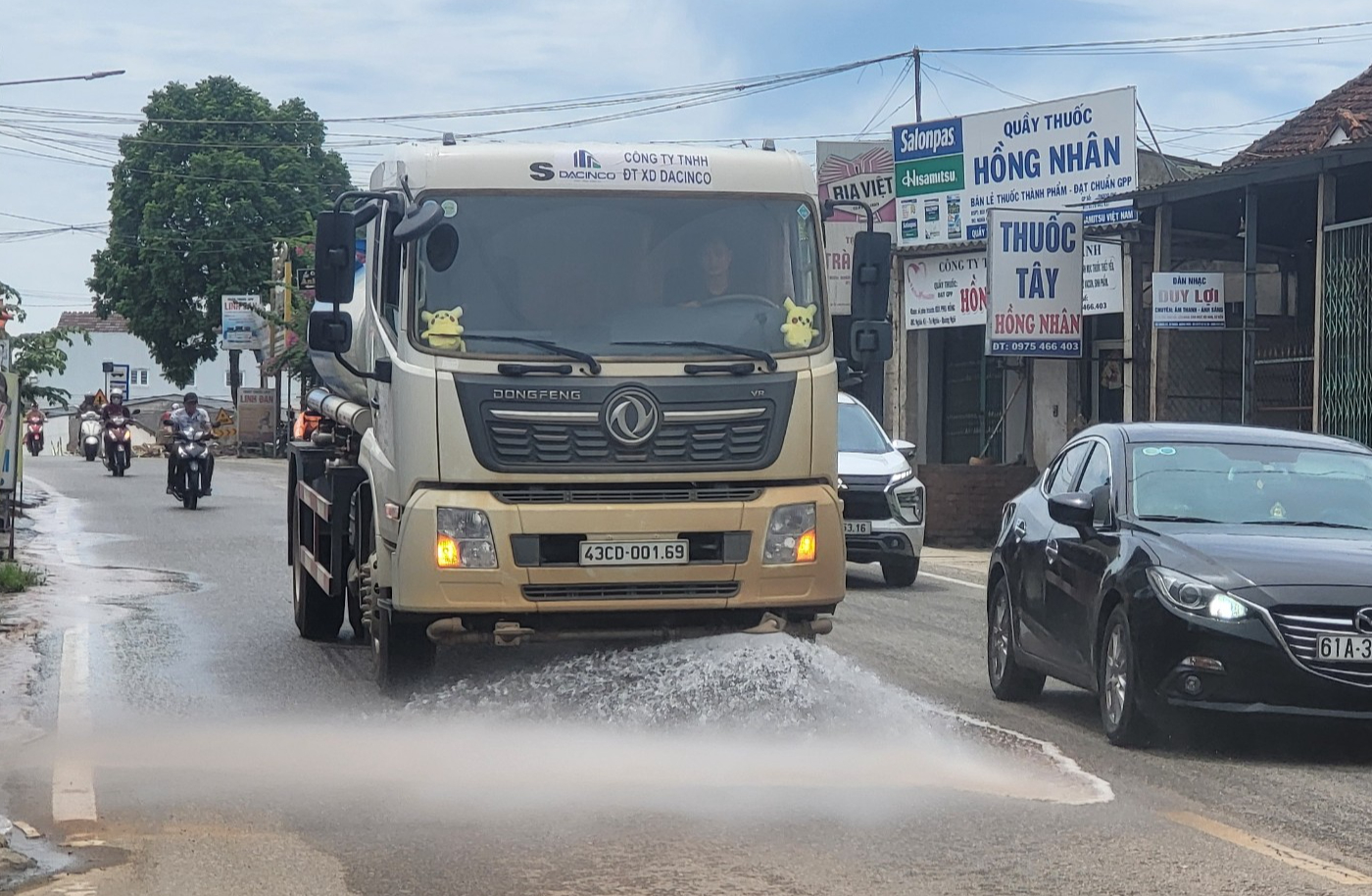 Quảng Ngãi: Tăng cường xử lý xe chở vật liệu trên các tuyến tỉnh lộ- Ảnh 3.