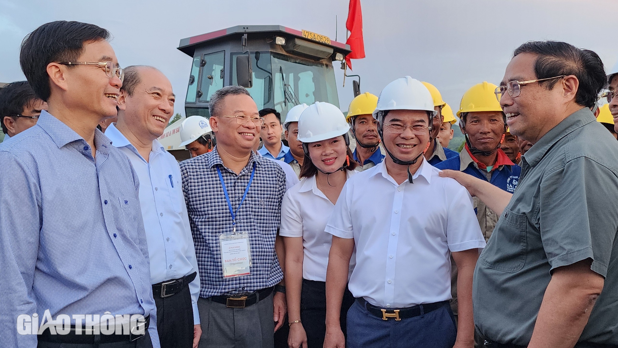 TRỰC TIẾP: Thủ tướng phát động thi đua 500 ngày đêm hoàn thành mục tiêu 3.000km cao tốc- Ảnh 1.