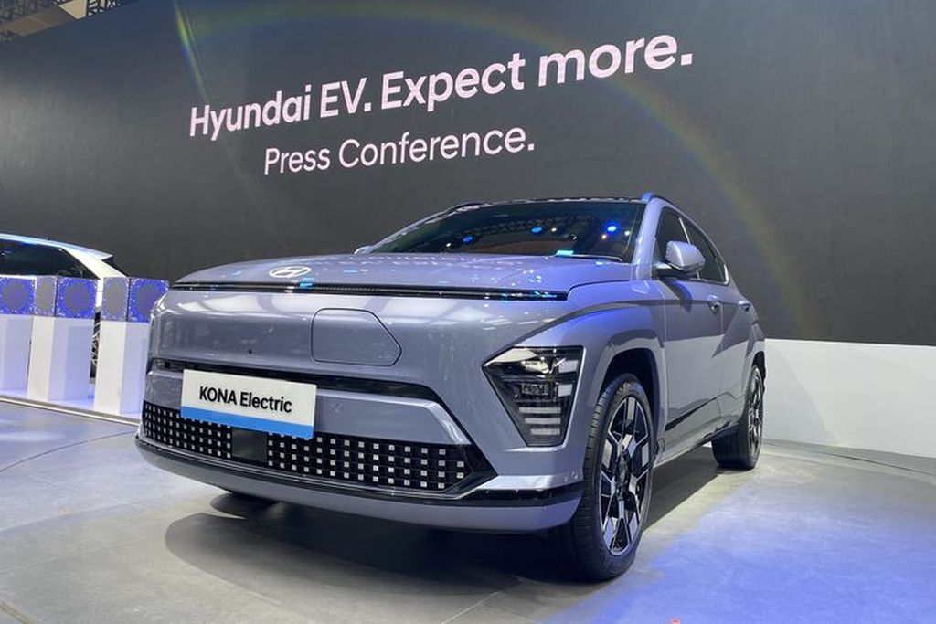 Hyundai Kona bản thuần điện có giá từ 776 triệu đồng- Ảnh 1.