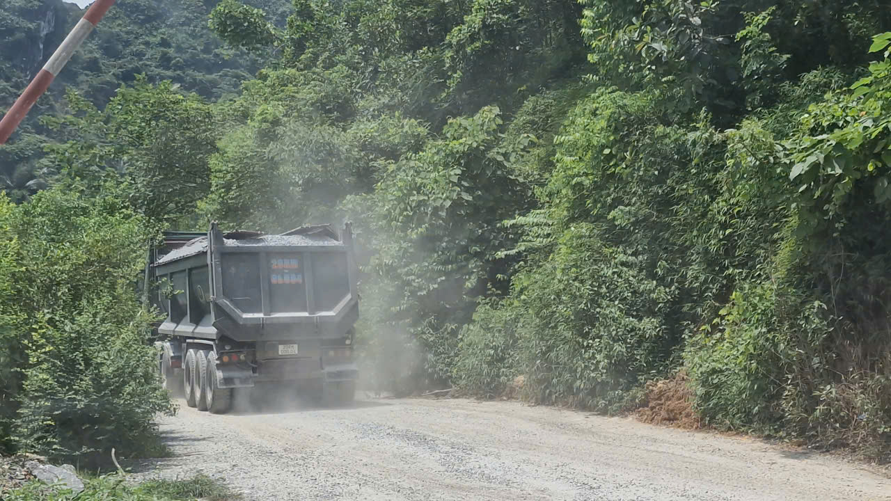 Thái Nguyên: Mỏ đá lắp trạm cân cho có, xe chở quá tải vẫn nườm nượp trên đường- Ảnh 5.