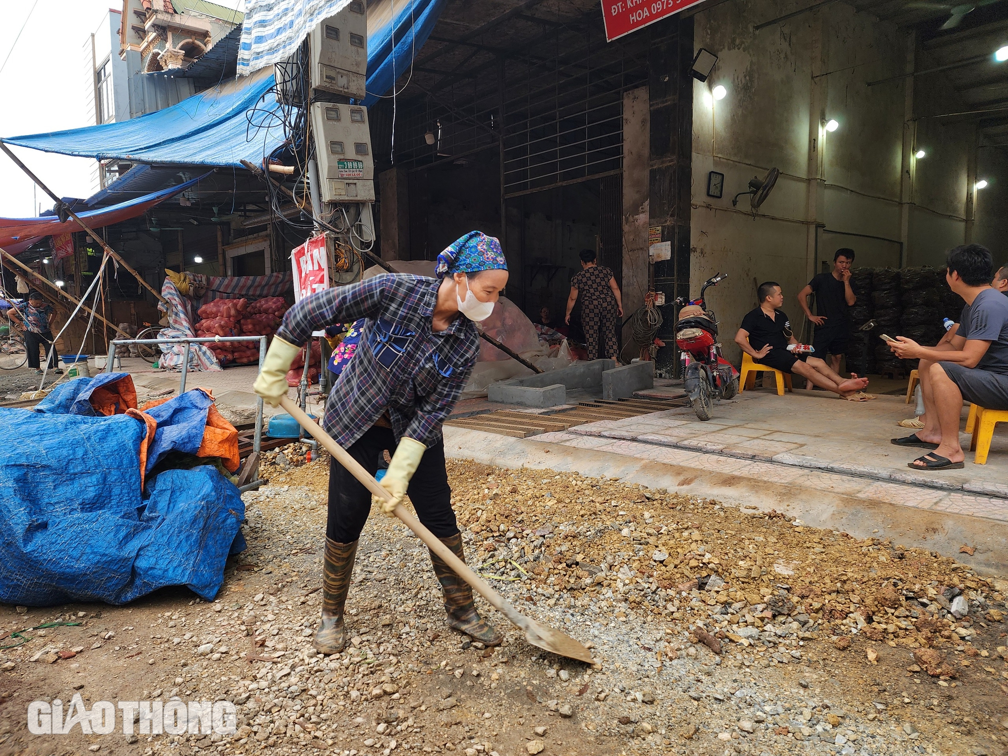 Vĩnh Phúc: Người dân "làng tỷ phú" khổ vì đường cải tạo nham nhở- Ảnh 6.